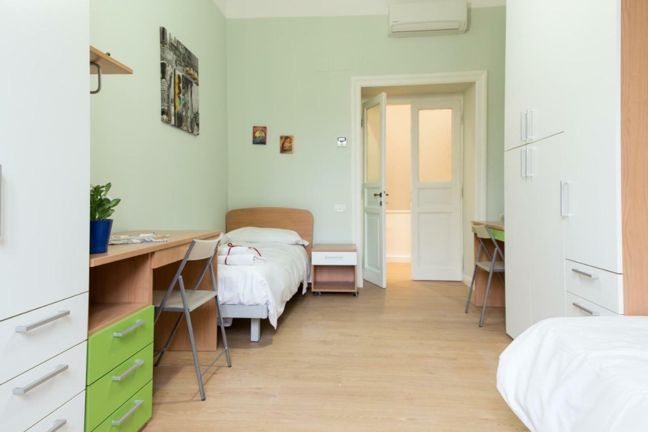 Beautiful Apartment In San Giovanni Close To Colosseo Roma Exterior foto